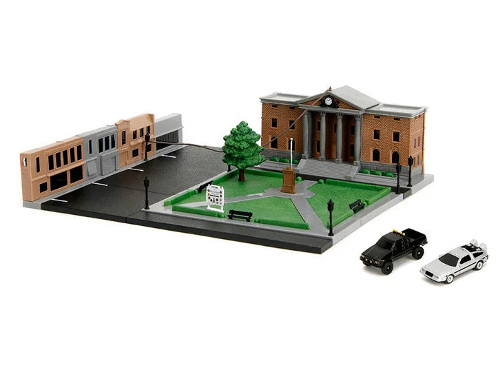 Back to the Future die-cast Courthouse diorama with DeLorean & Toyota vehicles Die-cast Model Cars Jada Toys