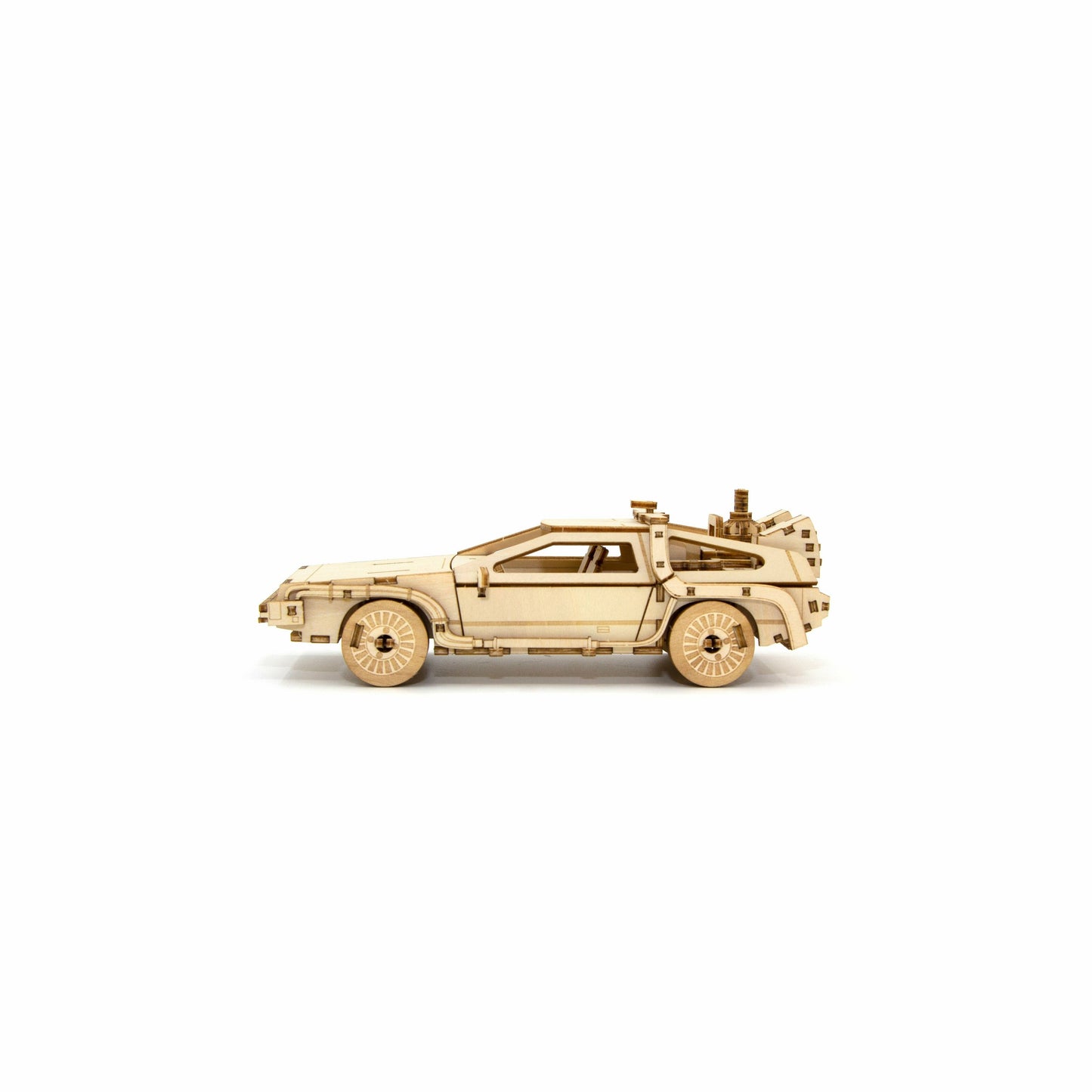 IncrediBuilds: Back to the Future: DeLorean Book and 3D Wood Model Model Kit Insight Editions