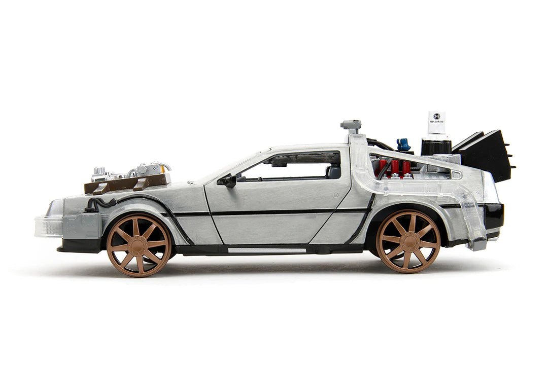 Back to the Future Part III die-cast 1:24 scale light-up