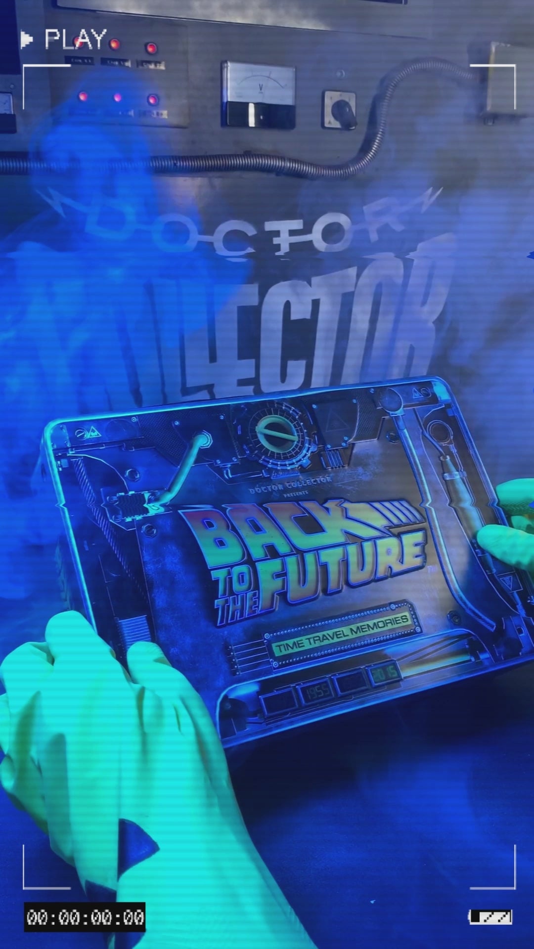 Back to the Future Part II "Grays Sports Almanac" prop replica Prop Replica Doctor Collector